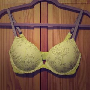 VS Very Sexy bra